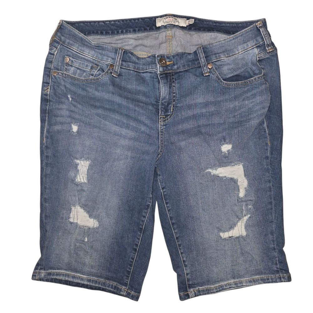 Torrid Boyfriend Distressed Ripped Bermuda Denim Jean Shorts Size 16